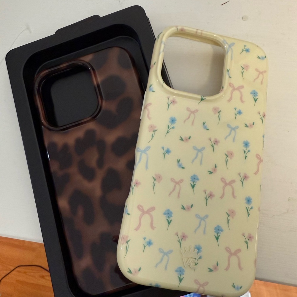 Velvet Caviar new case bundle! Iphone 16pro